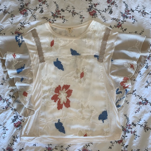 Anthropologie Tiny Embroidered flutter sleeve top - Picture 3 of 6